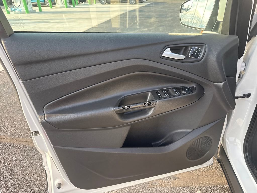 Used 2016 Ford Escape Titanium image 26