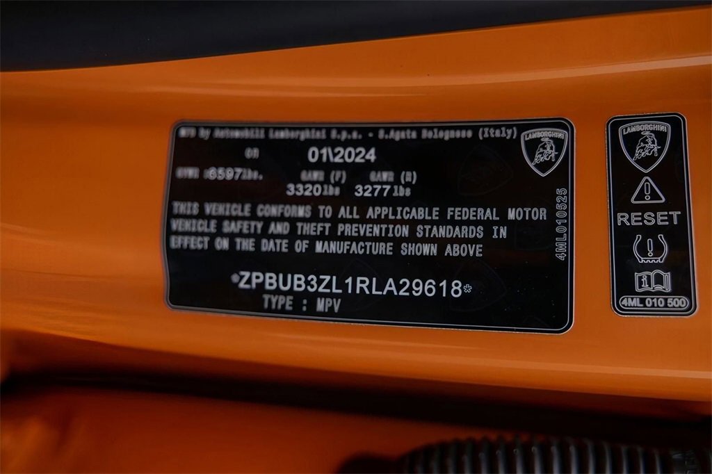 Used 2024 Lamborghini Urus S image 57