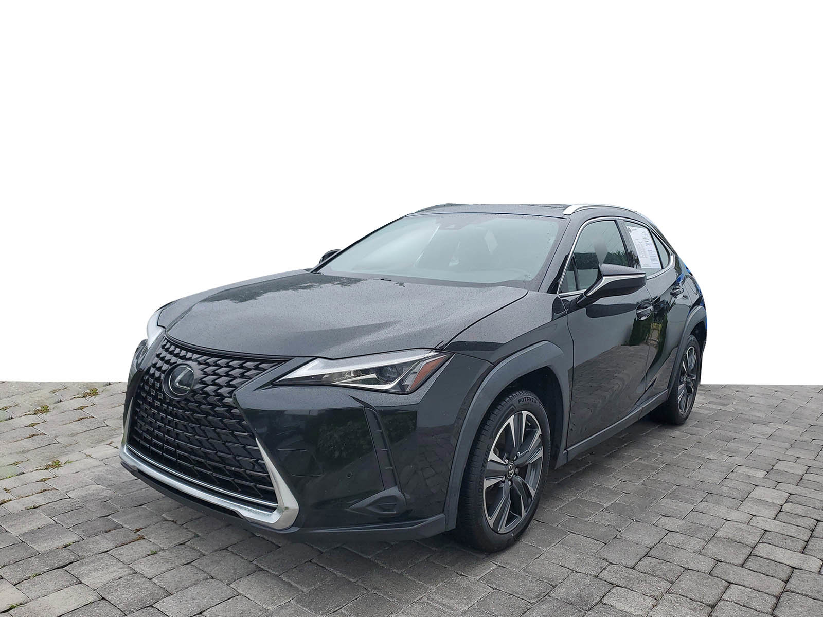 Used 2021 Lexus UX 200 w/ Accessory Package (Z1) image 3