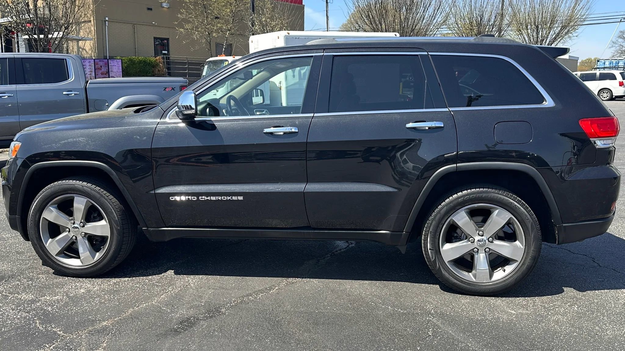 Used 2014 Jeep Grand Cherokee Limited image 8