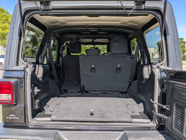 Certified 2020 Jeep Wrangler Unlimited Sport S AWD/4WD image 9