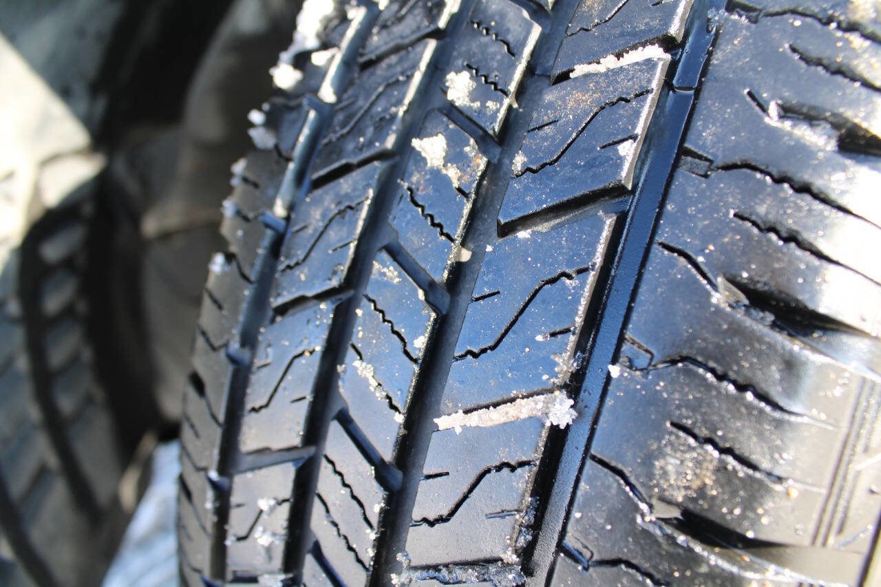 Used 2013 Hyundai Santa Fe Sport w/ Popular Equipment Pkg image 16