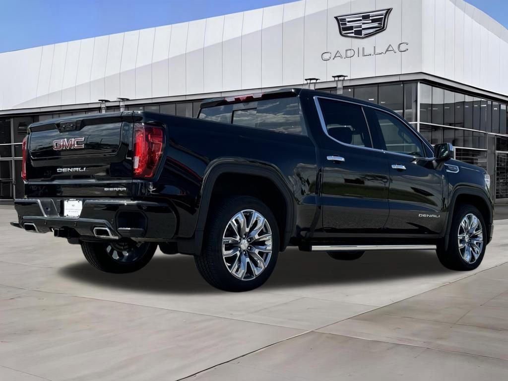 Used 2025 GMC Sierra 1500 Denali AWD/4WD image 7