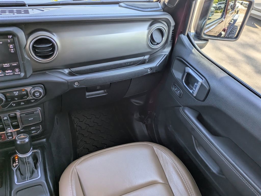 Used 2021 Jeep Gladiator Rubicon AWD/4WD image 14