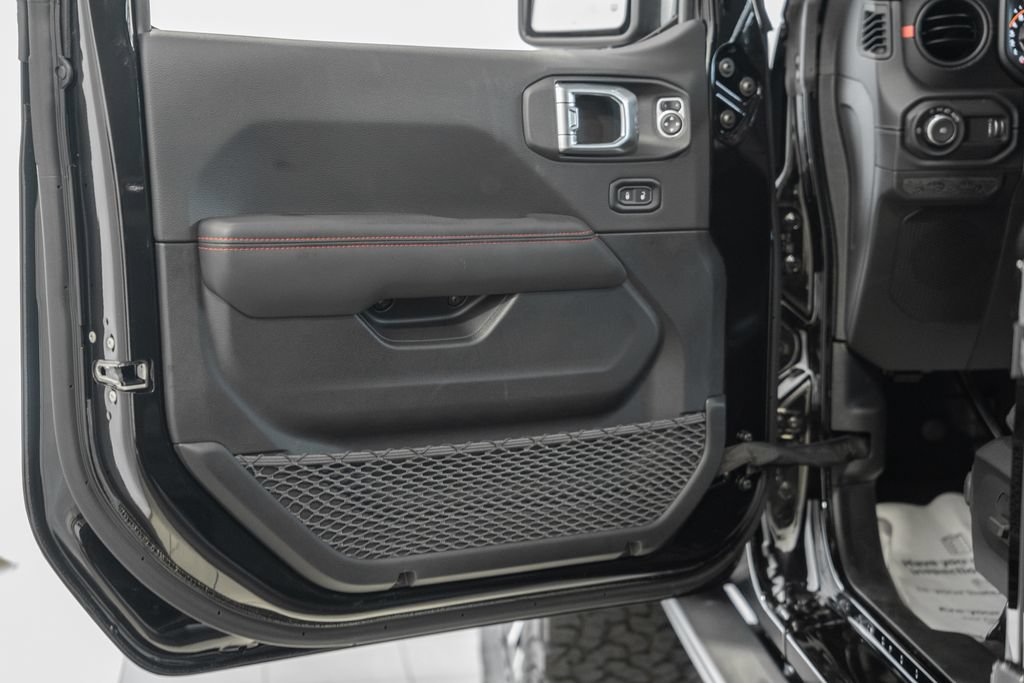 New 2026 Jeep Wrangler Unlimited Rubicon AWD/4WD image 39