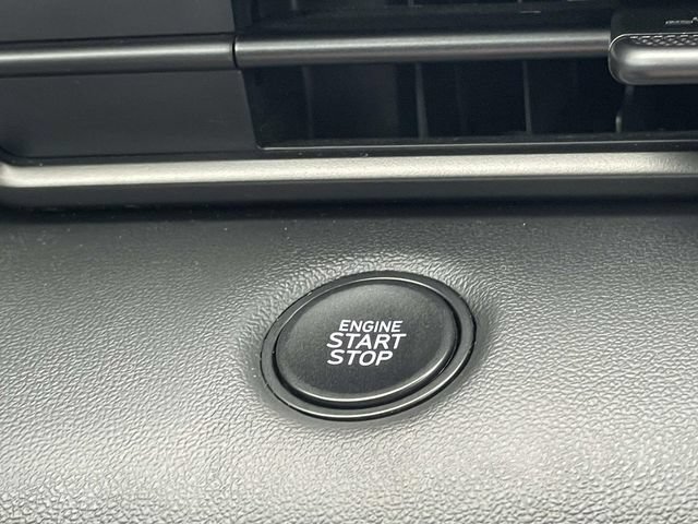 Used 2025 Hyundai Elantra Sport FWD image 20