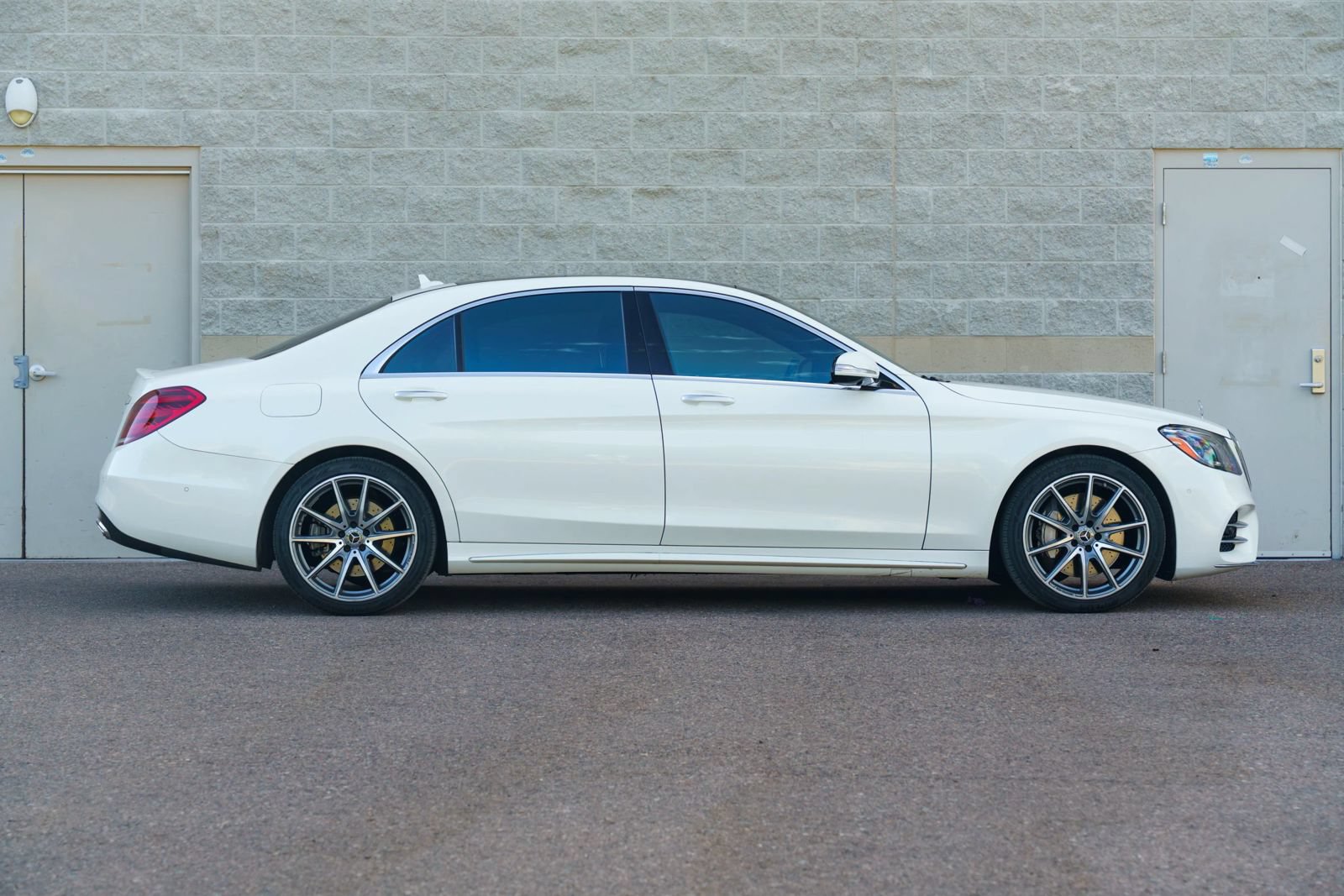 Used 2019 Mercedes-Benz S 450 Sedan image 12