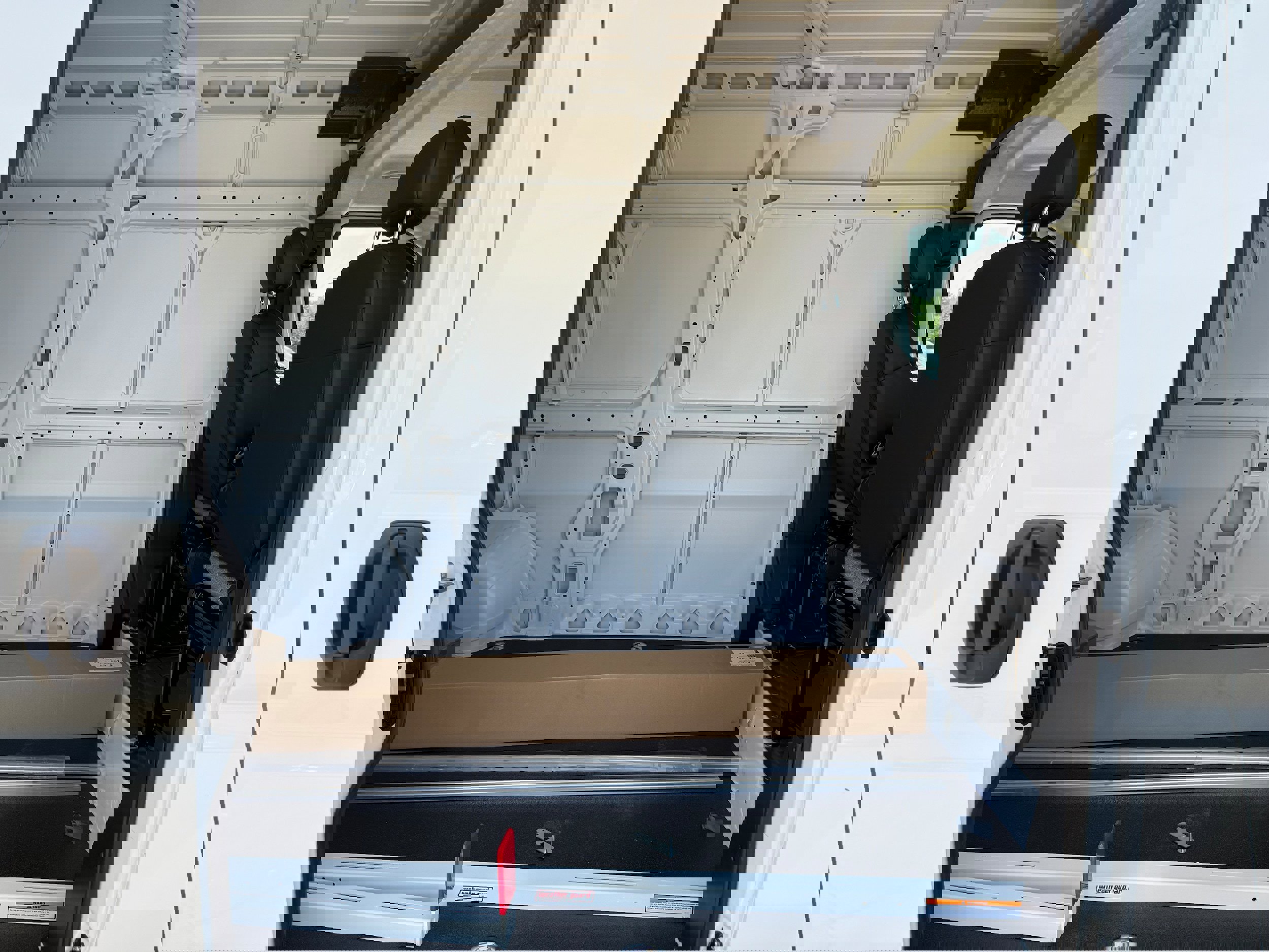 New 2025 RAM ProMaster 2500 w/ Convenience Group image 11