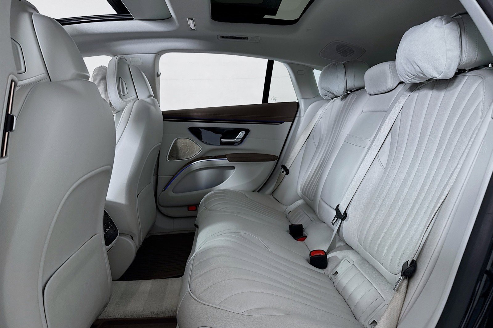 Certified 2022 Mercedes-Benz EQS 450+ Sedan image 9