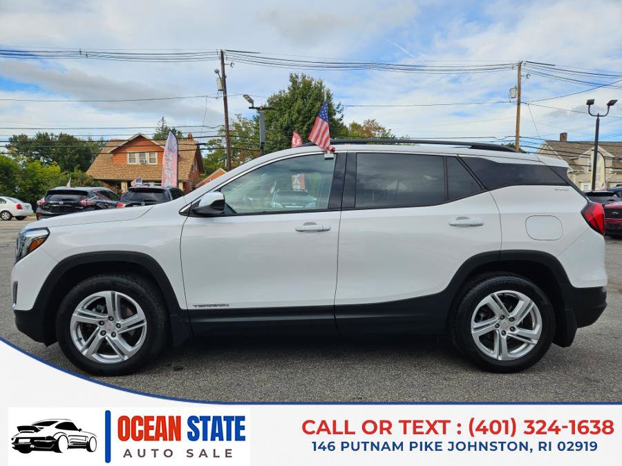 Used 2018 GMC Terrain SLE w/ Driver Convenience Package image 2