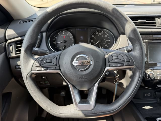 Used 2020 Nissan Rogue S FWD image 15