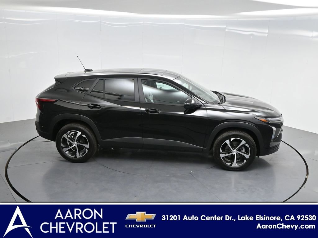 New 2026 Chevrolet Trax RS w/ Sunroof Package FWD image 54