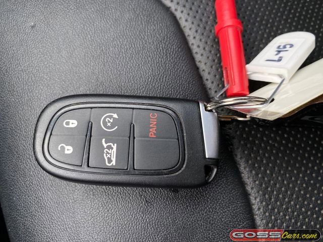 Used 2019 Jeep Cherokee Limited w/ Luxury Group image 33