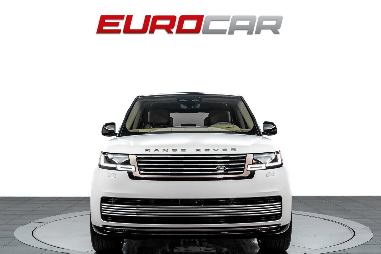 Used 2026 Land Rover Range Rover SV AWD/4WD image 8