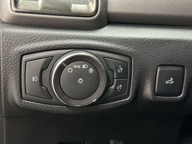 Used 2019 Ford Ranger XLT w/ Equipment Group 302A Luxury AWD/4WD image 19