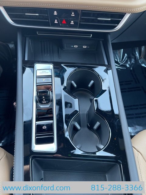 New 2025 Volkswagen Atlas Cross Sport SEL image 13