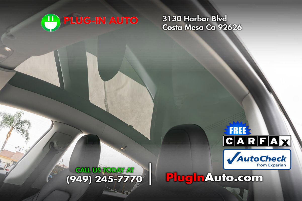 Used 2021 Tesla Model Y Performance image 9