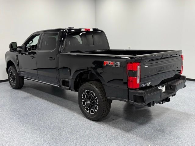 New 2026 Ford F250 Platinum w/ FX4 Off-Road Package AWD/4WD image 9