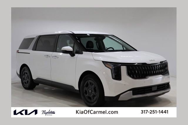 Used 2025 Kia Carnival image 1