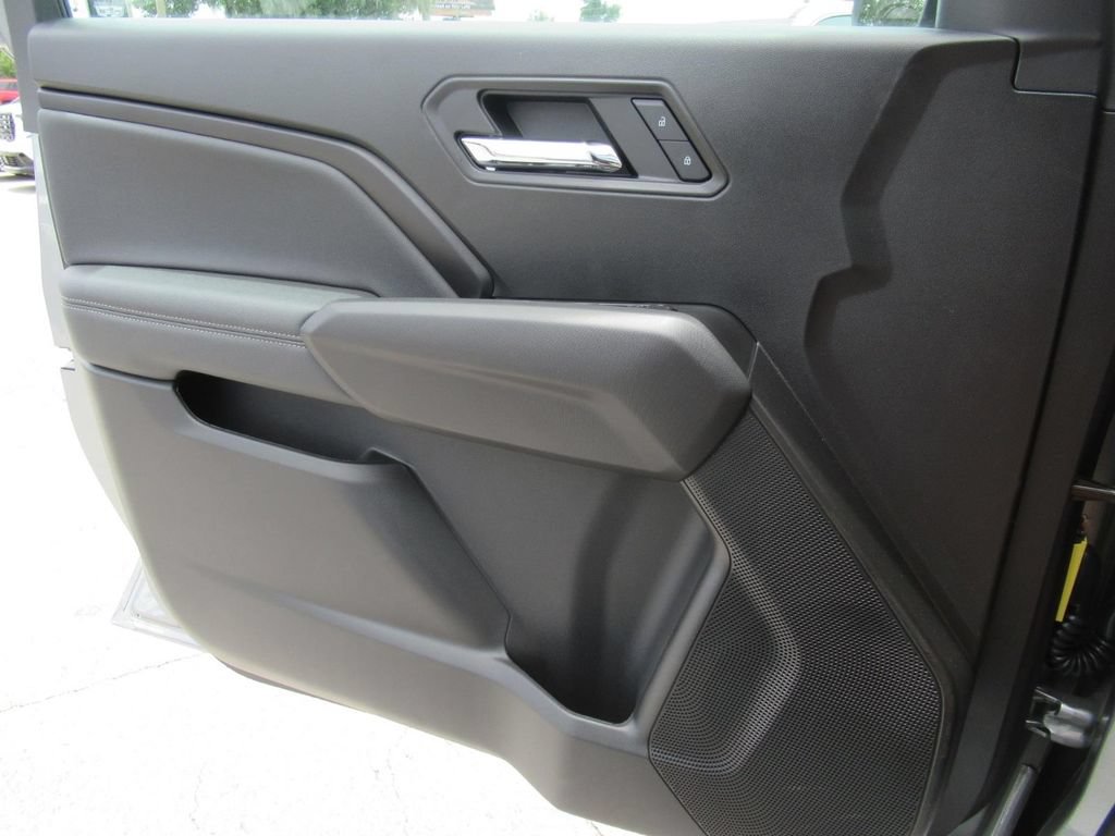 New 2026 GMC Canyon Elevation w/ Convenience Package RWD image 19