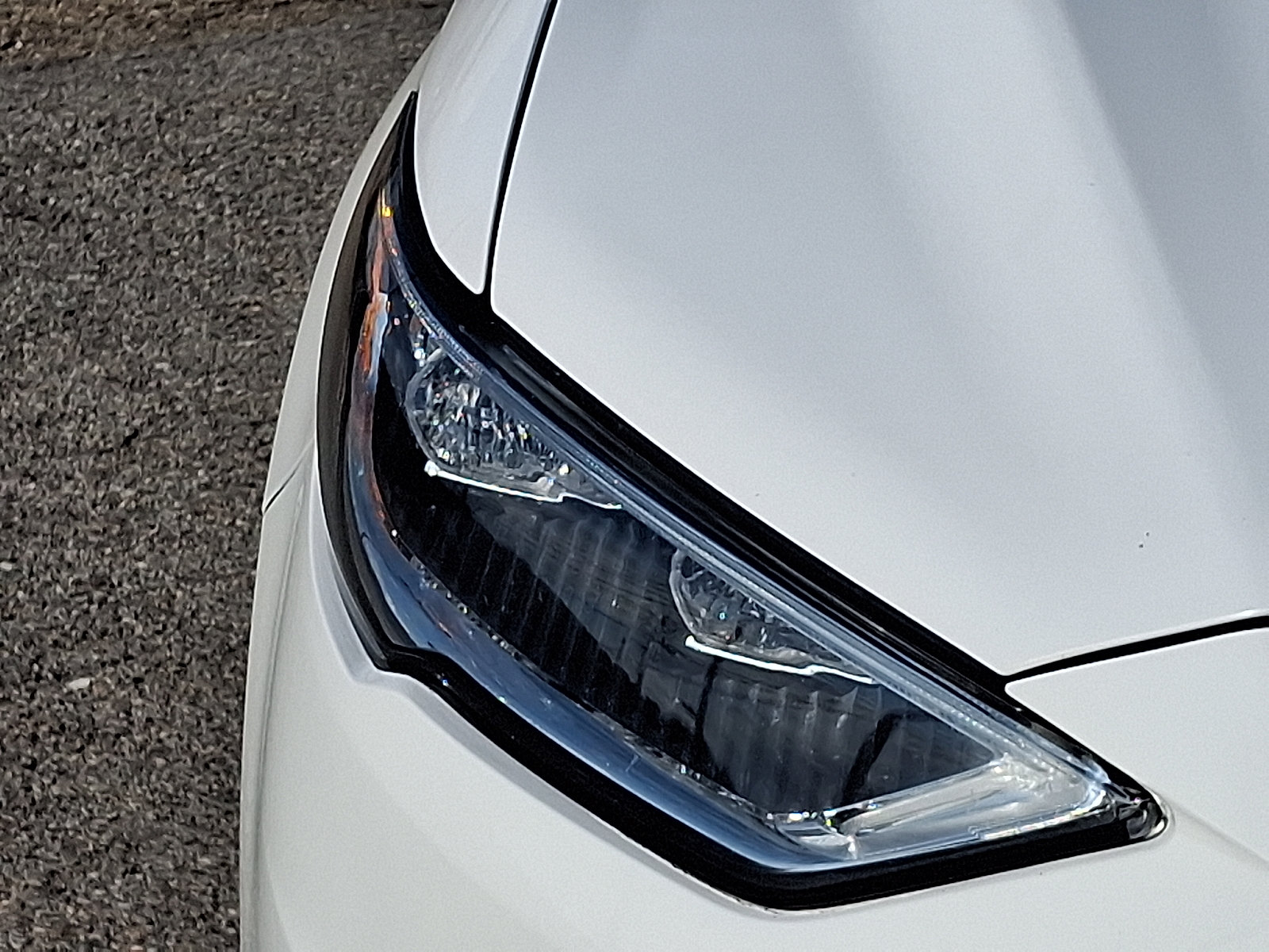 Used 2018 Ford Fusion Titanium AWD/4WD image 9