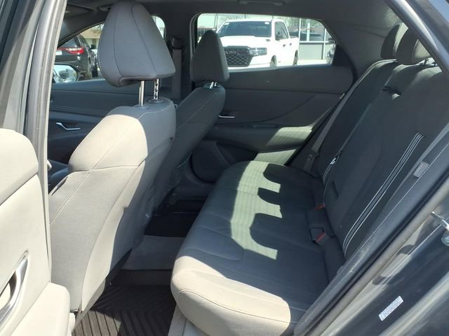 Used 2024 Hyundai Elantra SEL w/ Convenience Package FWD image 15