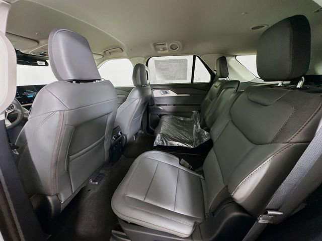 New 2026 Ford Explorer Active w/ Active Comfort Package image 24
