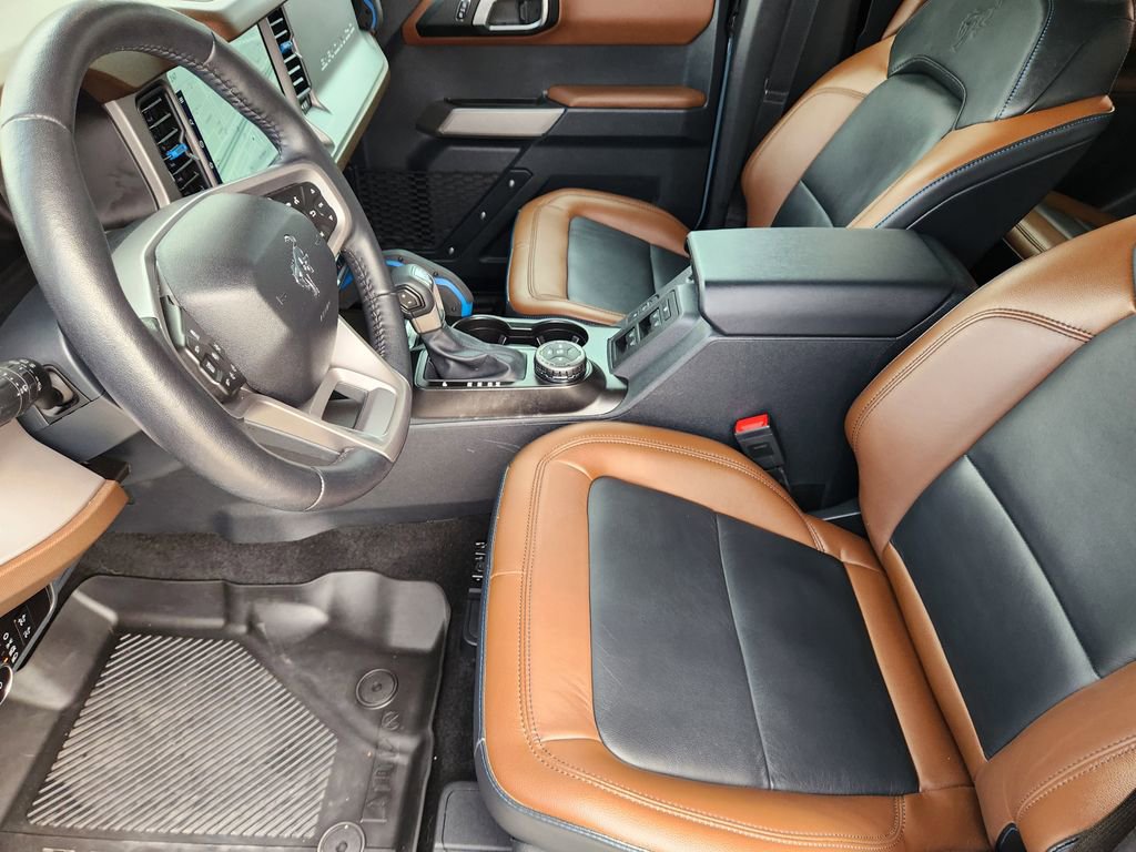 Used 2023 Ford Bronco Outer Banks image 13