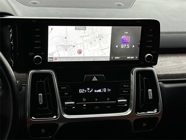 Used 2022 Kia Sorento SX Prestige w/ Rust Color Package image 3