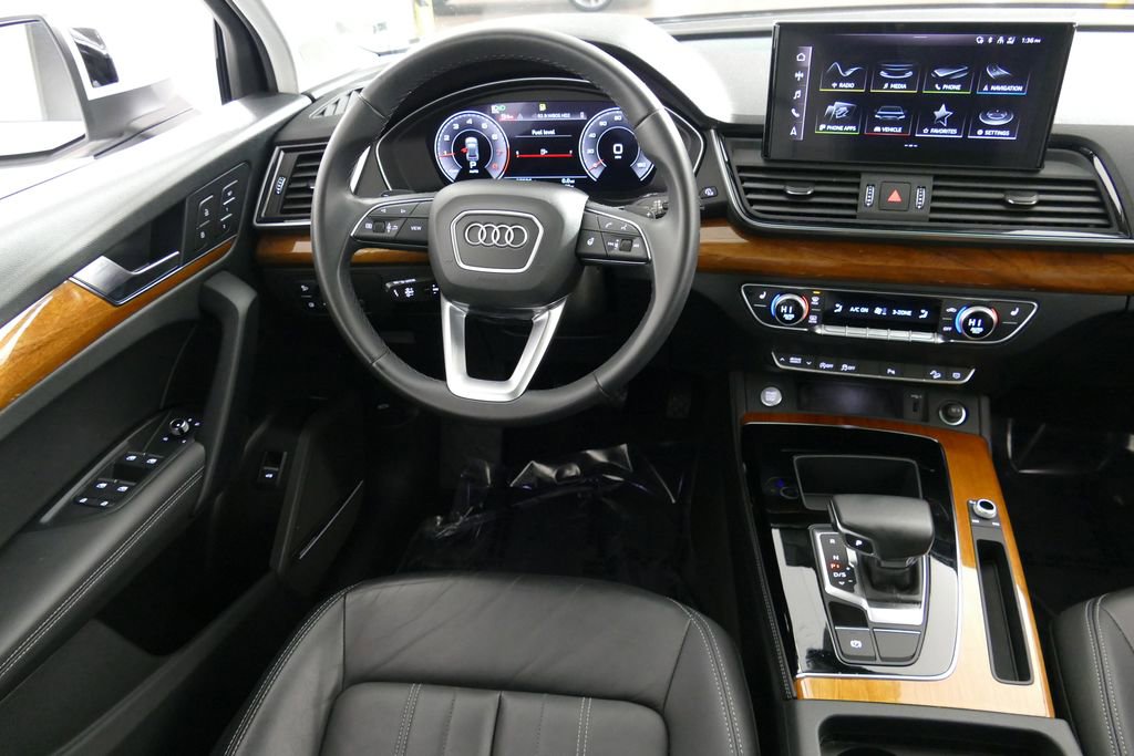 Used 2023 Audi Q5 2.0T Premium Plus w/ Premium Plus Package image 7