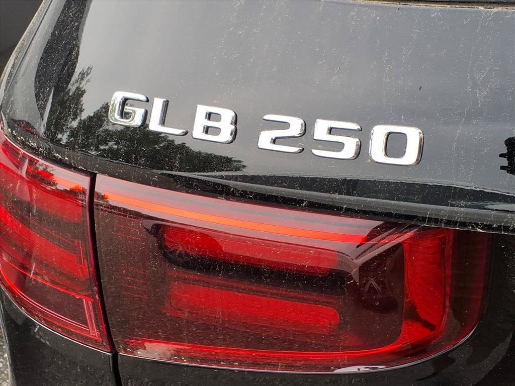 New 2026 Mercedes-Benz GLB 250 4MATIC image 27