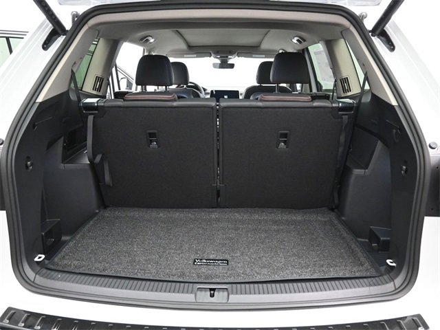 New 2026 Volkswagen Atlas Peak Edition image 12