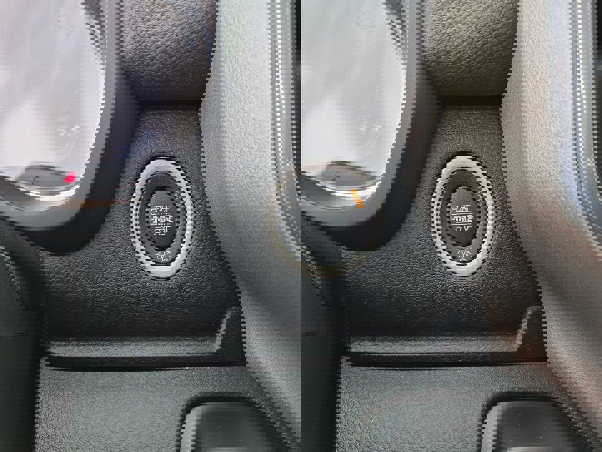 Used 2024 RAM 2500 Laramie image 18