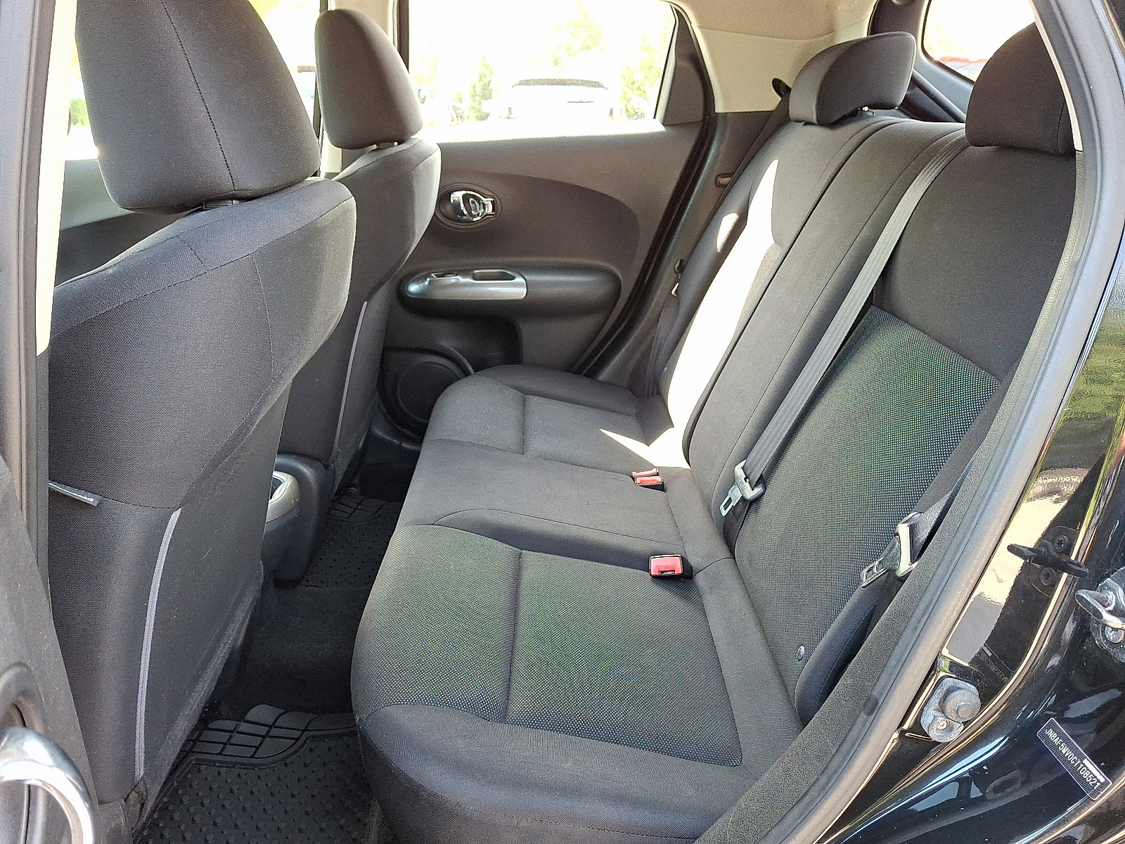 Used 2012 Nissan Juke S image 13