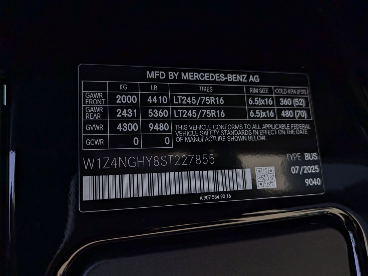 New 2025 Mercedes-Benz Sprinter 2500 image 14