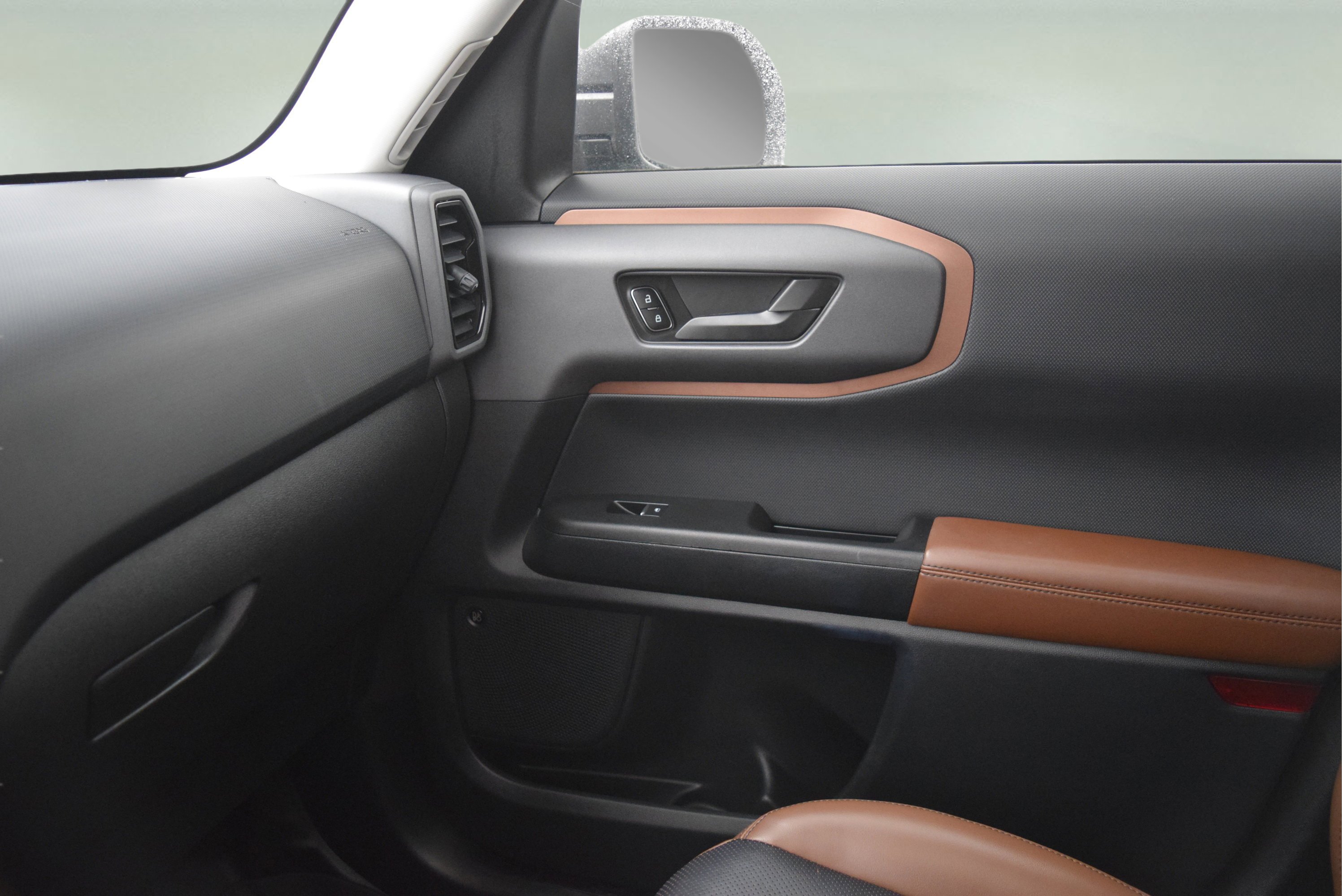 Certified 2021 Ford Bronco Sport Badlands w/ Badlands Package image 18