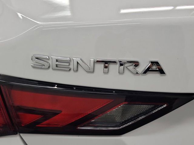 Certified 2021 Nissan Sentra SV FWD image 39