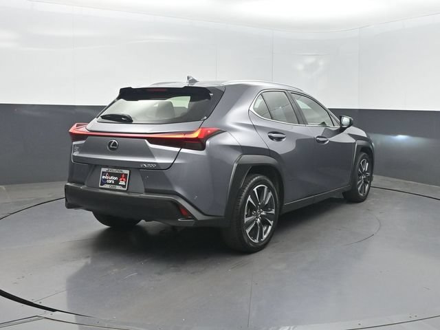 Used 2019 Lexus UX 200 w/ Premium Package FWD image 35