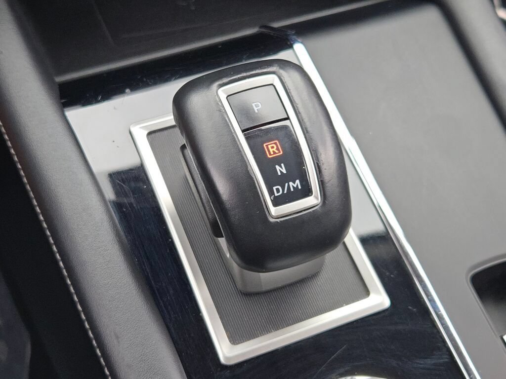 Used 2024 Mitsubishi Outlander SE Black Edition AWD/4WD image 31