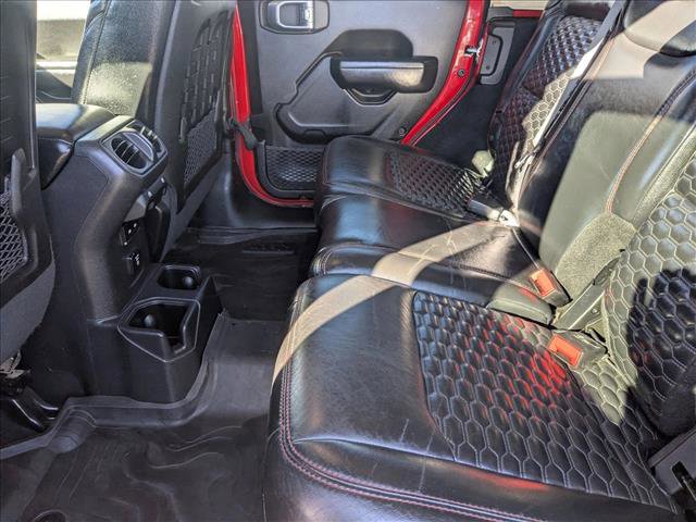 Used 2022 Jeep Wrangler Unlimited Rubicon w/ Xtreme Recon 35" Tire Package image 18