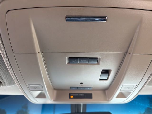 Used 2015 GMC Sierra 1500 SLT w/ SLT Preferred Package AWD/4WD image 22