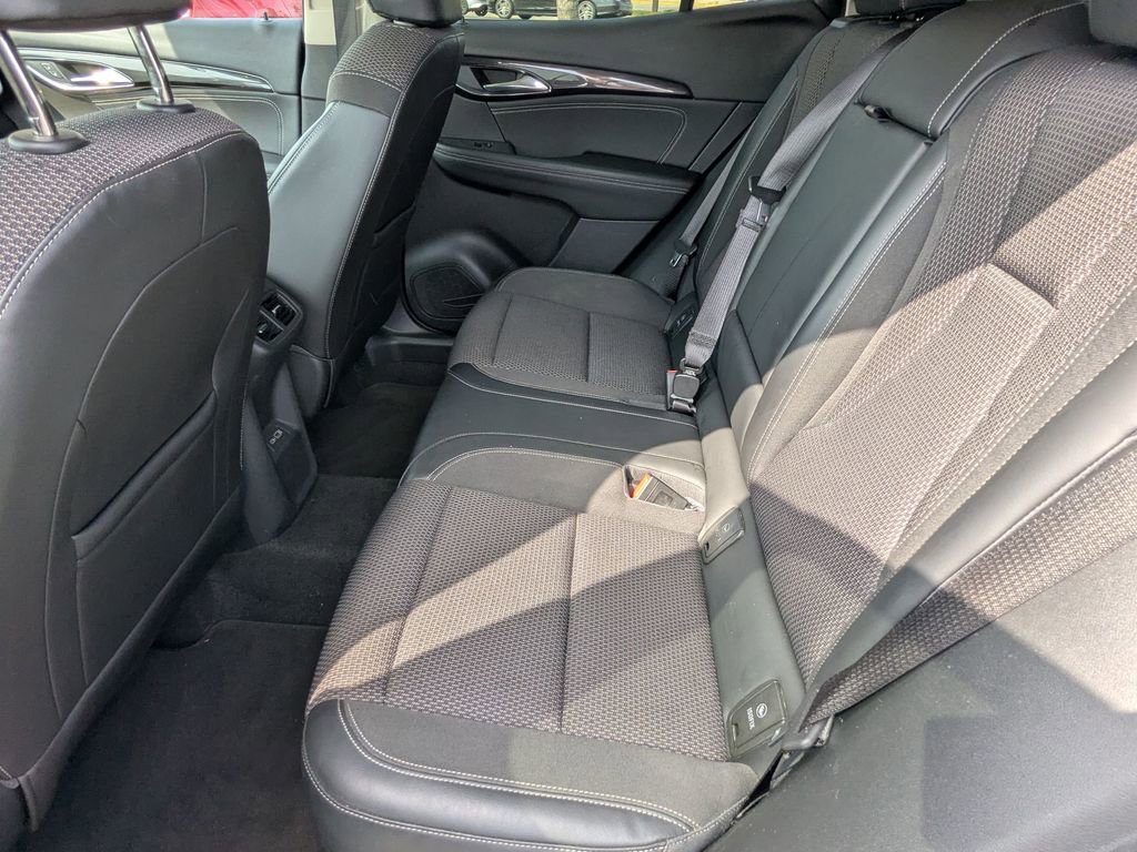 Used 2022 Buick Envision Preferred w/ Sport Touring Package image 17