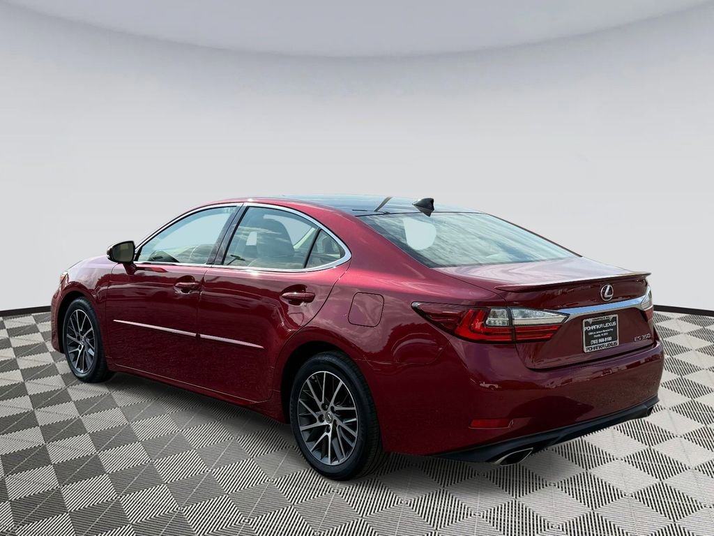 Used 2018 Lexus ES 350 w/ Luxury Package w/Wood Trim FWD image 4
