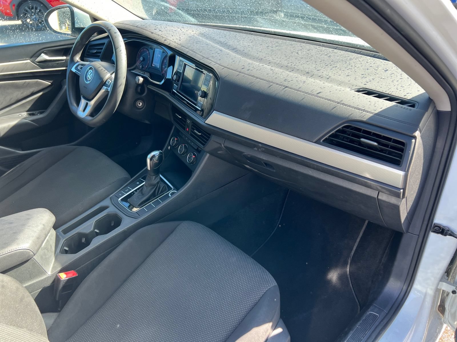 Used 2019 Volkswagen Jetta SE FWD image 16