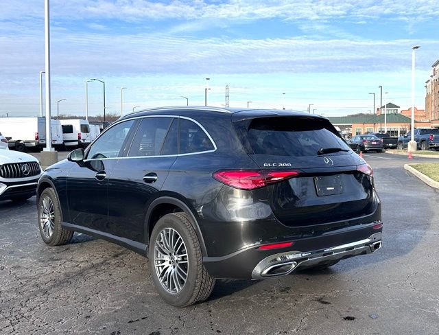 Certified 2026 Mercedes-Benz GLC 300 4MATIC image 9