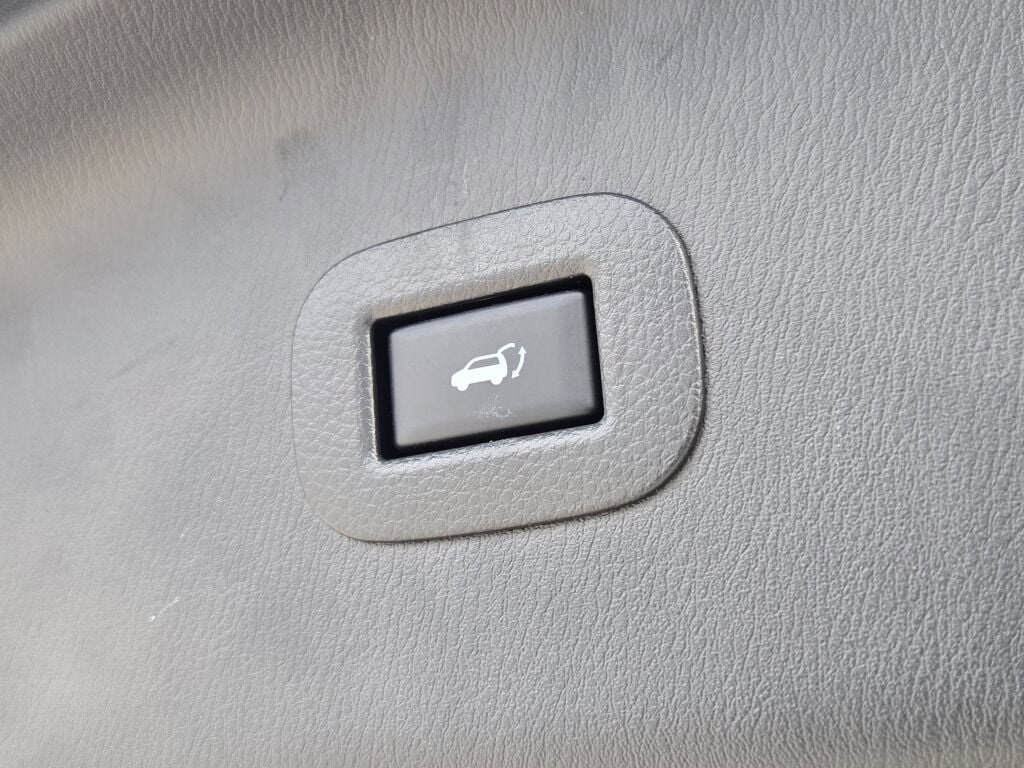 Used 2024 INFINITI QX80 Sensory w/ Cargo Package image 18