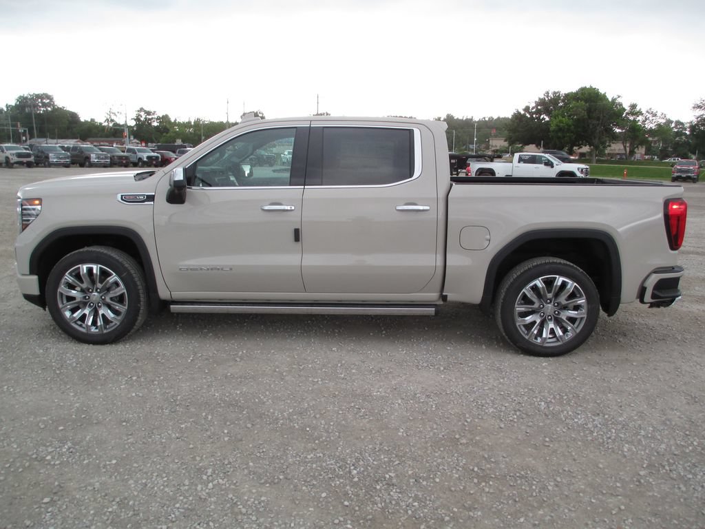 New 2026 GMC Sierra 1500 Denali w/ Denali Reserve Package AWD/4WD image 11