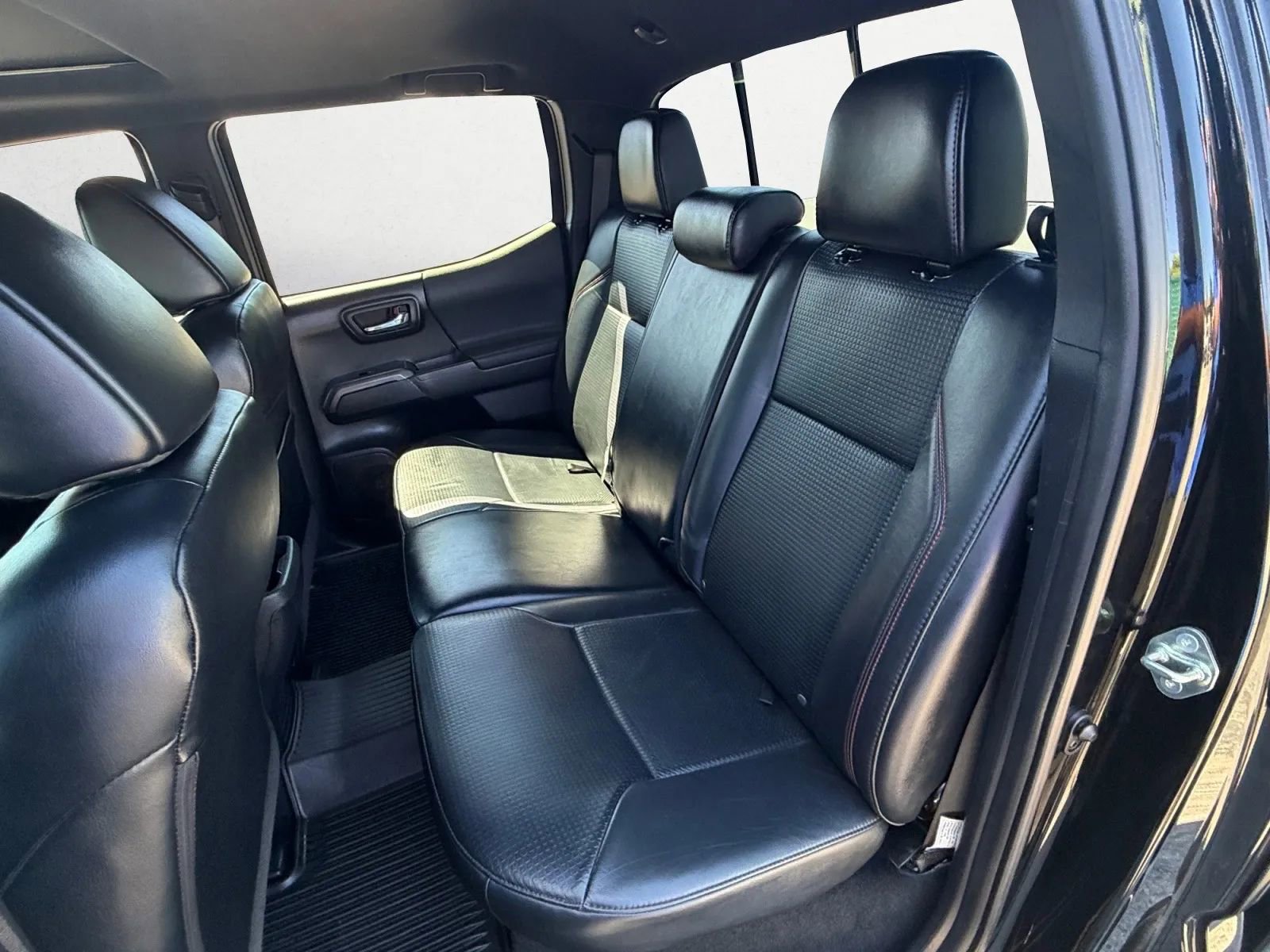 Used 2019 Toyota Tacoma TRD Pro AWD/4WD image 27