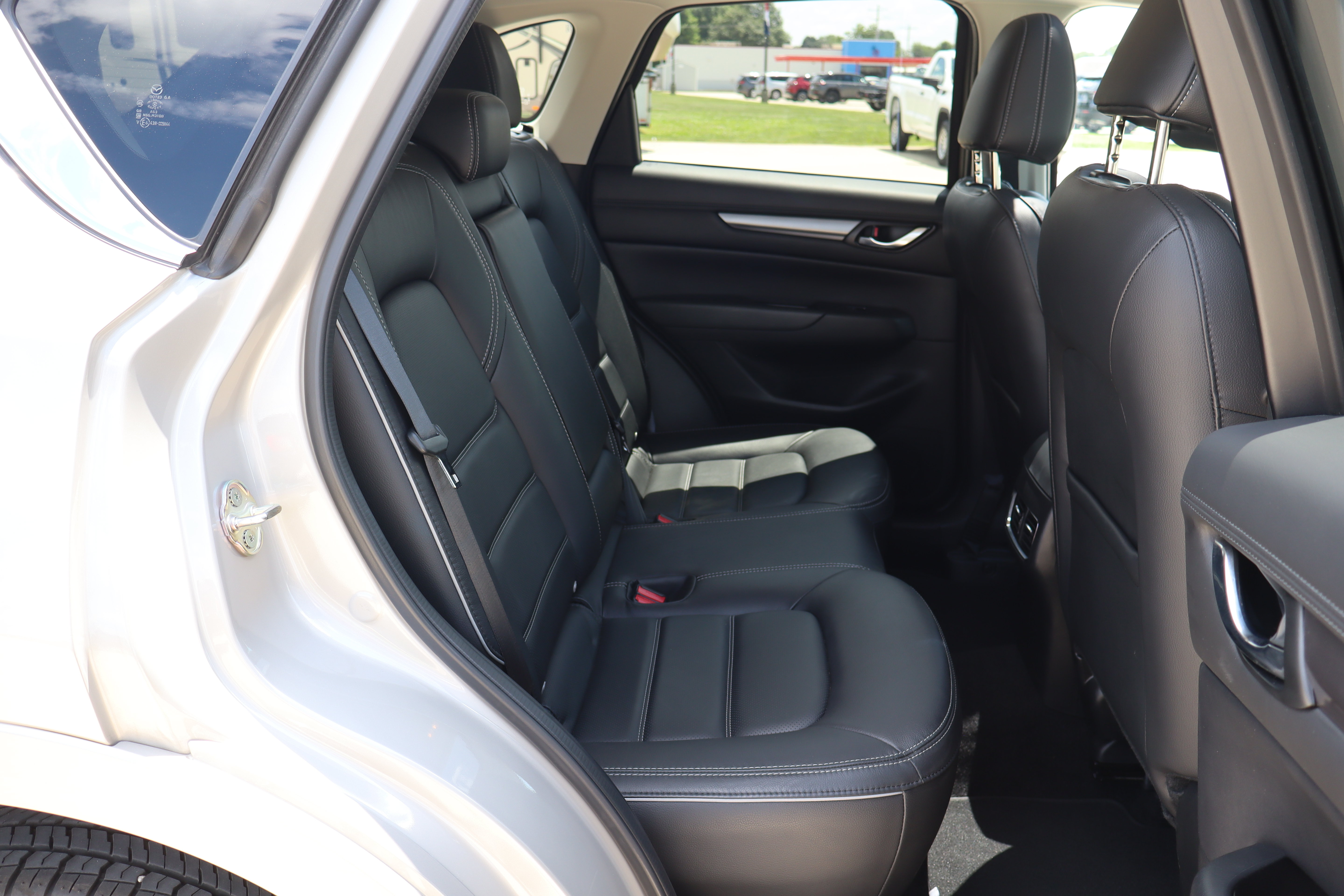 Used 2025 MAZDA CX-5 AWD 2.5 S w/ Preferred Package image 11
