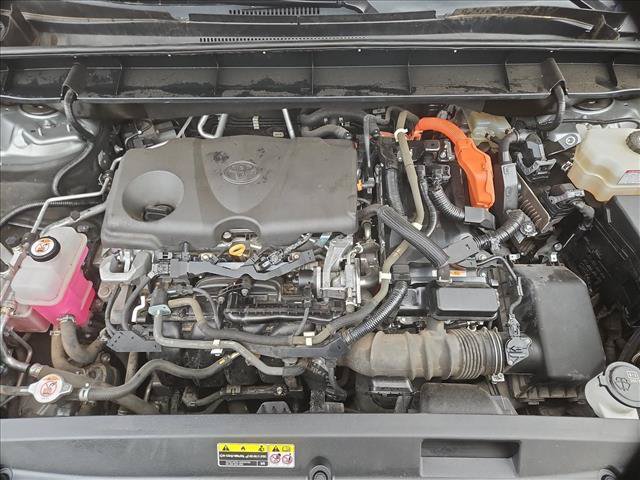 Used 2021 Toyota Highlander LE AWD/4WD image 29